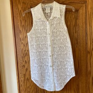 New York Style, women’s Medium, lace blouse.